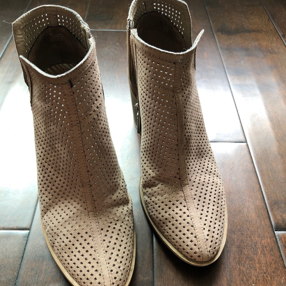 DV booties - Picture 3 of 3